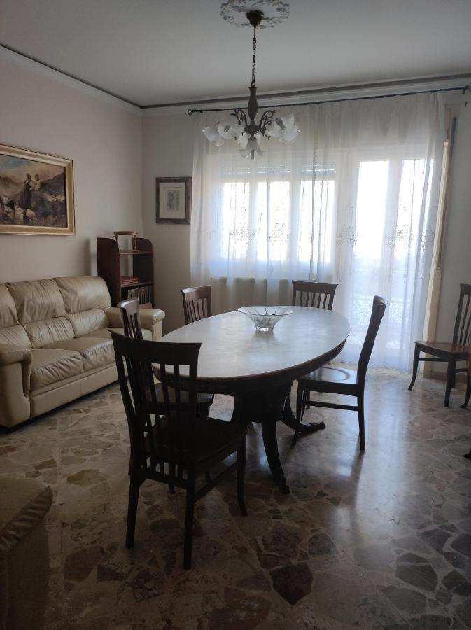 New Dawn Apartment, Appartamento Turistico, Casa Per Vacanza, Tre Camere Indipendenti Catania Bagian luar foto