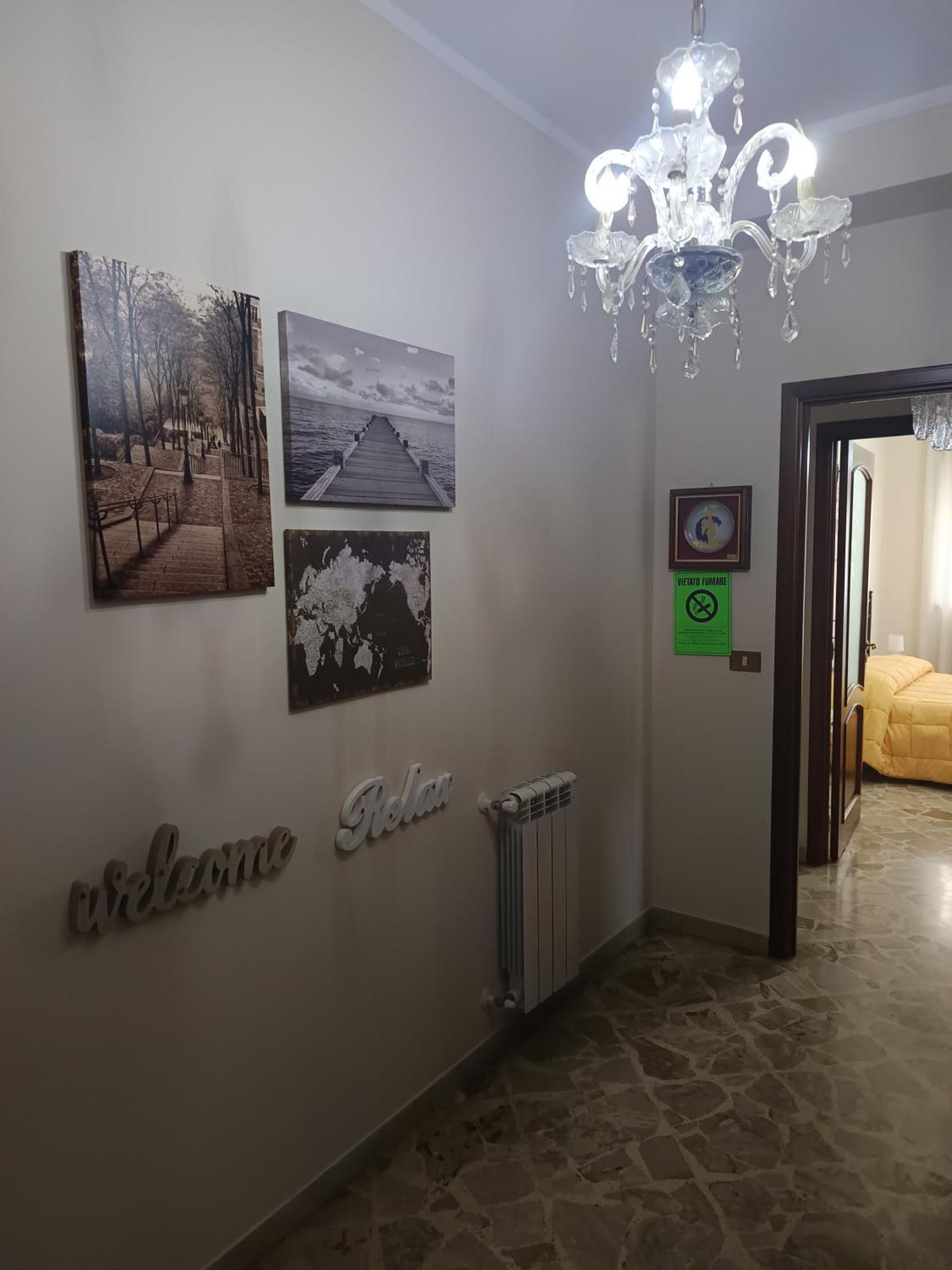 New Dawn Apartment, Appartamento Turistico, Casa Per Vacanza, Tre Camere Indipendenti Catania Bagian luar foto