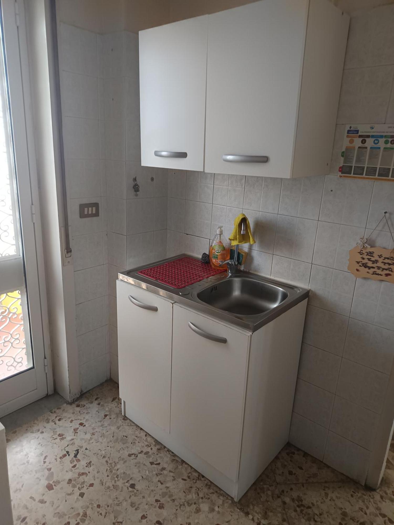 New Dawn Apartment, Appartamento Turistico, Casa Per Vacanza, Tre Camere Indipendenti Catania Bagian luar foto
