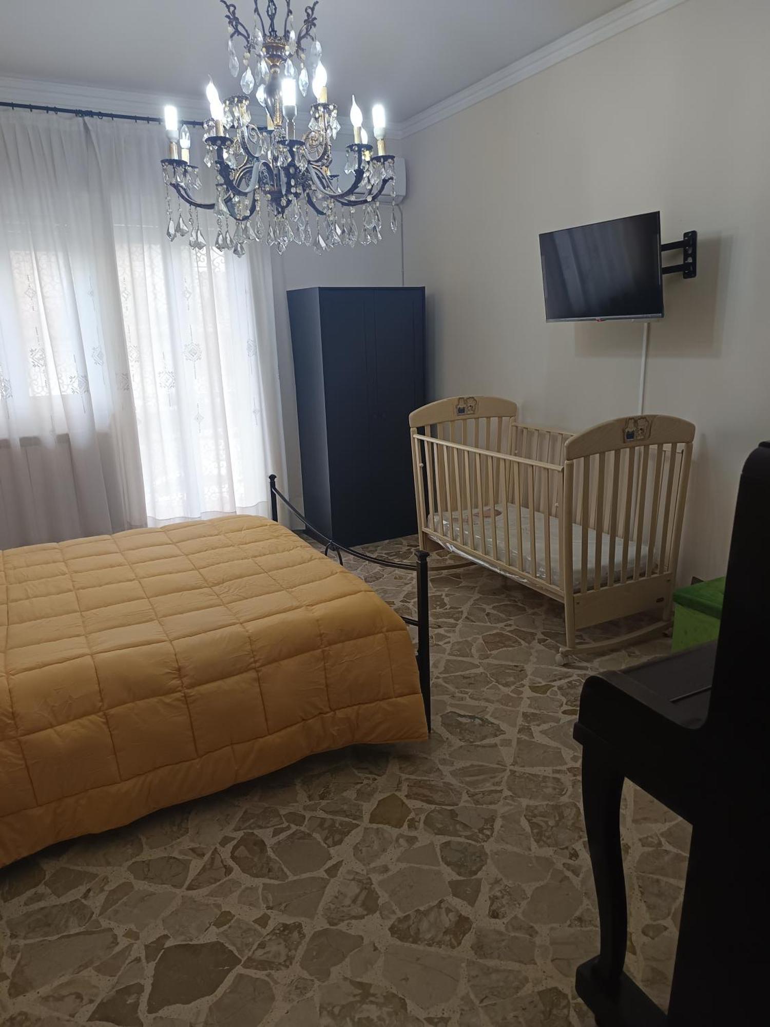 New Dawn Apartment, Appartamento Turistico, Casa Per Vacanza, Tre Camere Indipendenti Catania Bagian luar foto